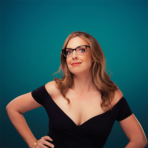 Headshot of Comedian Amy Brown